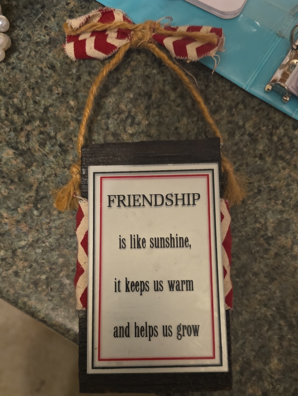 Friendship Wall Plaque - Red & Cream - Unbranded